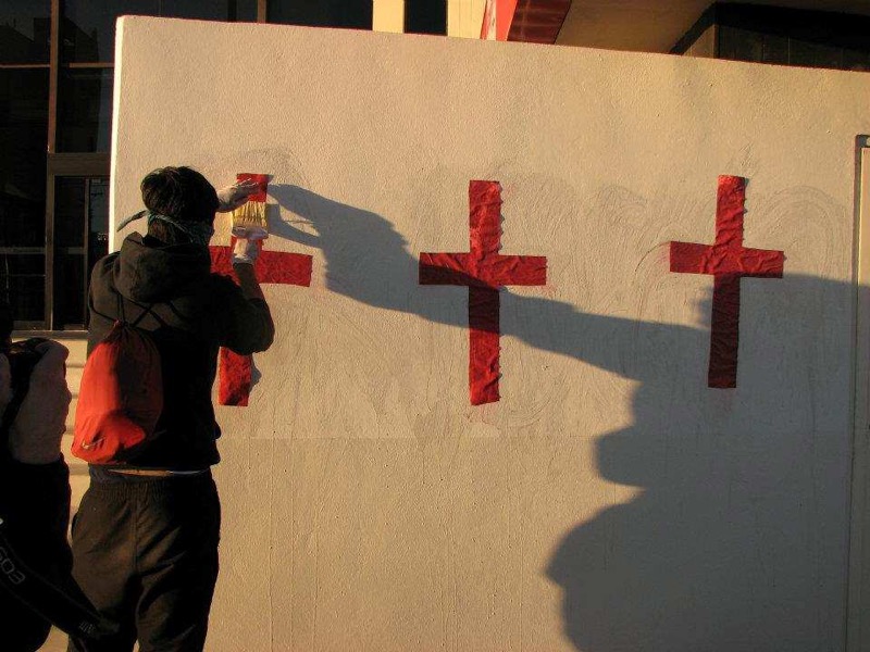 Fig. 1. Zapatos rojos. 2012. Fotografía propia.