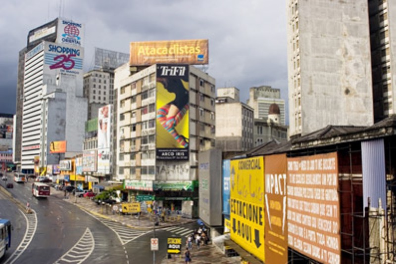 Una calle de São Paulo antes y después