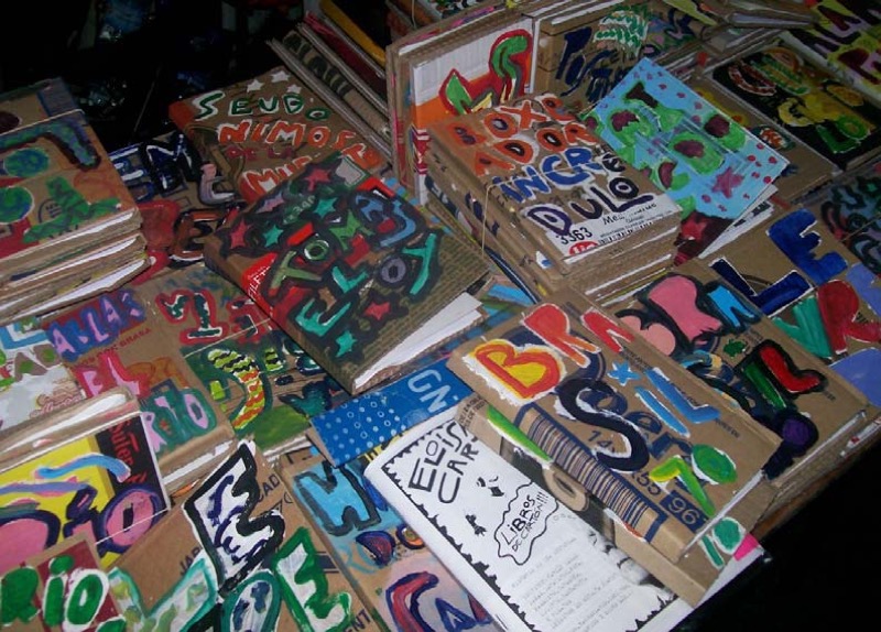 Libros artesanales de Eloísa Cartonera