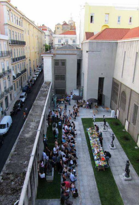 Performance de Marta Wengorovius, Noche de los Museos 2011