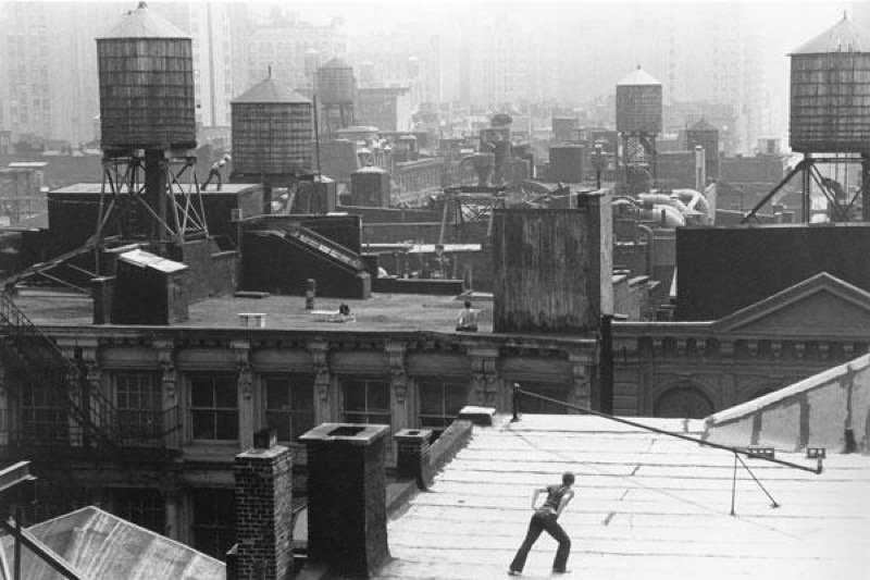 Trisha Brown, Roof Piece