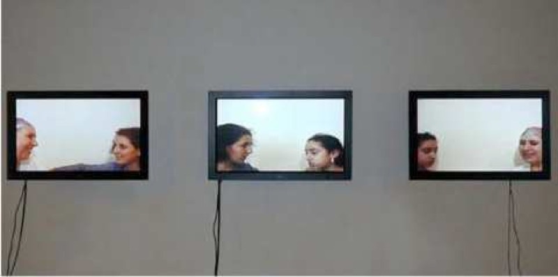 Zineb Sedira, Mother tongue, 2002