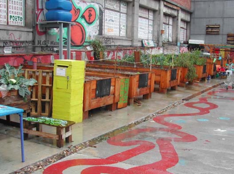 Campo de Cebada. Bancales elevados