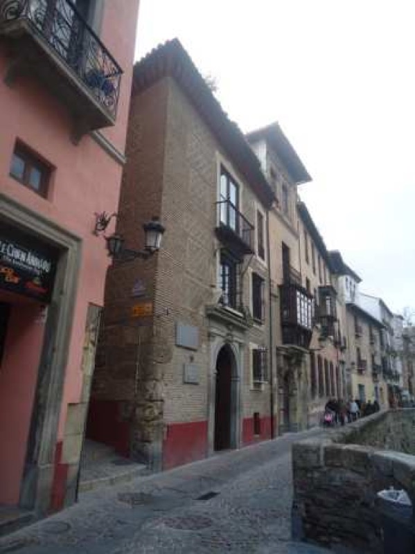 Fachada del actual Hotel Casa Natal de Mariana Pineda