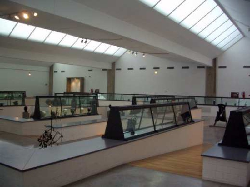Sala de exposición permanente del Museo Pablo Serrano