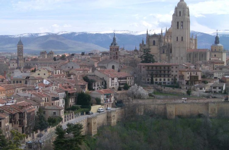 Panorámica de la ciudad de Segovia desde la torre del Alcázar.