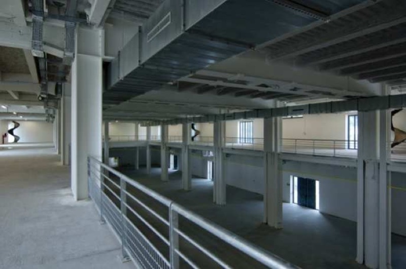 Vista de La Sucriere desde el interior