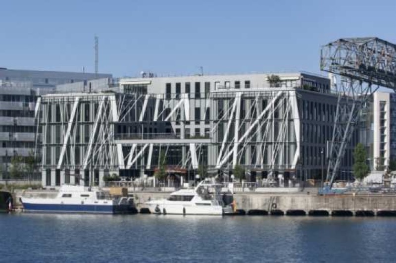 Vista de La sede de Le Progres (1)