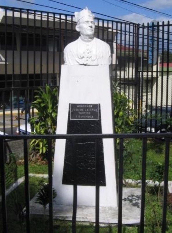Monumento a José de la Cruz Turcios y Barahona