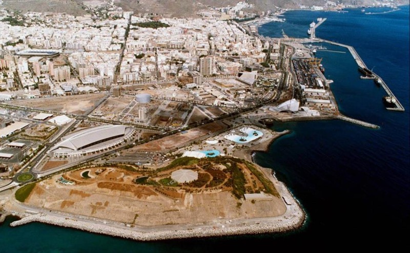 Cabo-Llanos, Santa Cruz de Tenerife, hacia el 2000. Fotografía cedida por el arquitecto José Manuel Peinado
