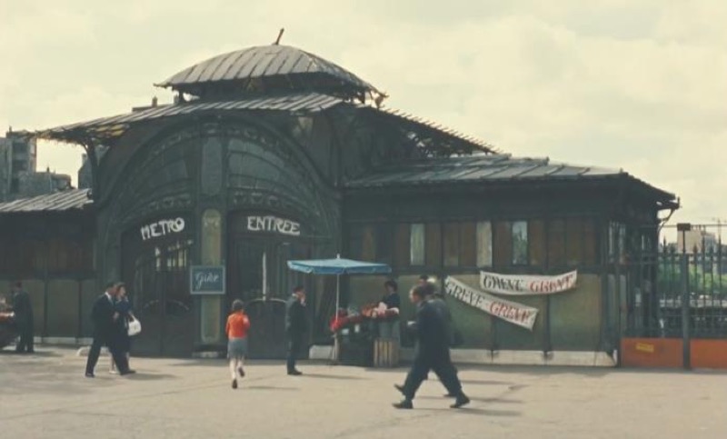 Pabellón de Guimard en la place de la Bastille