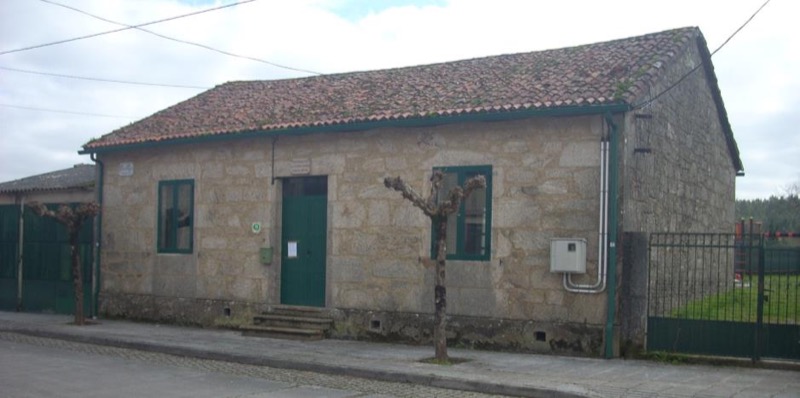 Escola de nenos de Bugallido, Guimaráns