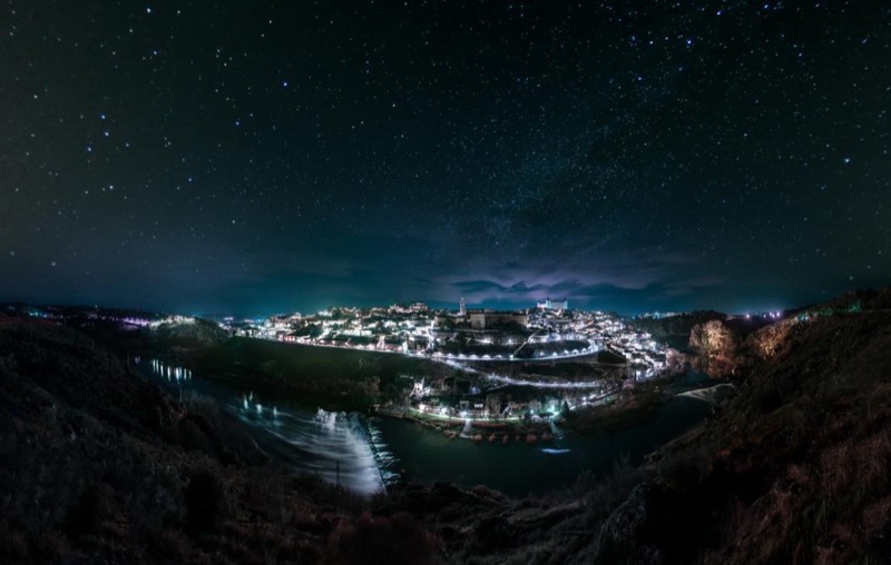 Toledo duerme. Fotografía: José María Moreno Santiago (Canon Eos-1Ds Mark III).