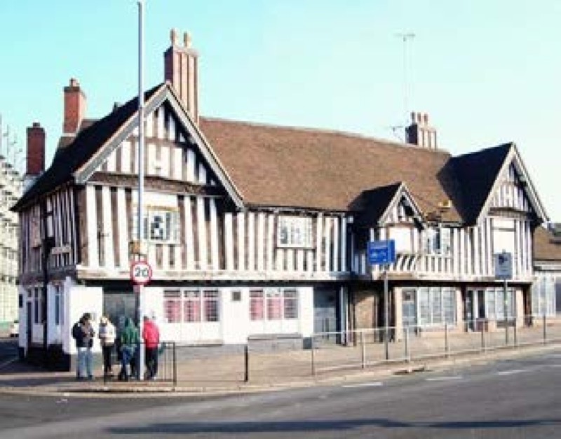 Plano general relativo a la celebración del City of Colours Festival en 2014.