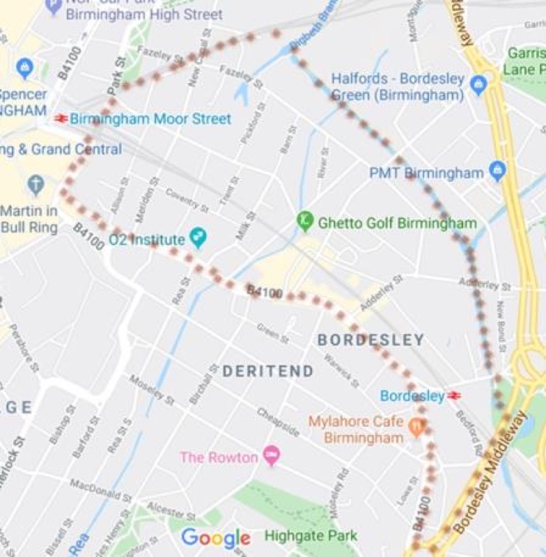 El Digbeth. A la izquierda, sus fronteras difusas y, a la derecha, un plano en el que se representan el Río Rea, sus canales, viaductos y las rutas a pie más conocidas y usadas por los locales.