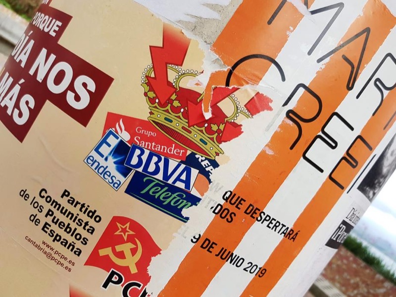 Propaganda del PCPE, sobre publicidad del Centro Botín, en calle Prado San Roque <a href=