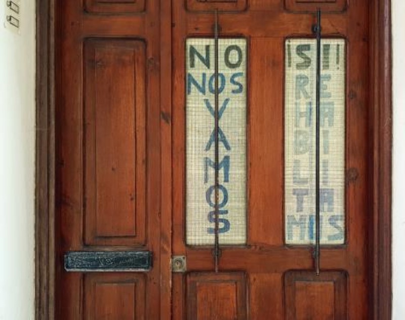 Protesta vecinal a título particular en calle Prado, 6 <a href=