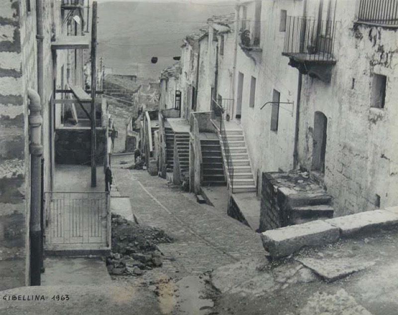 Gibellina antes del terremoto. Calles y empedrados