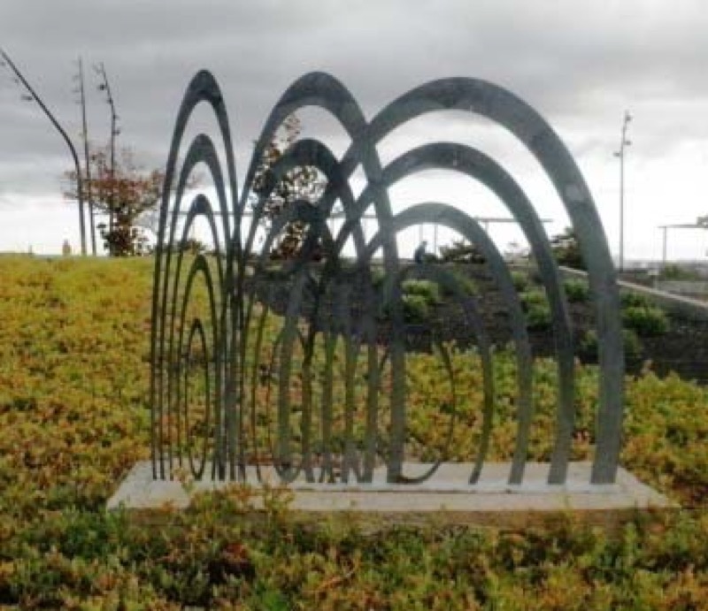 Monumento a la Internacional (a la música), Pancho Lasso