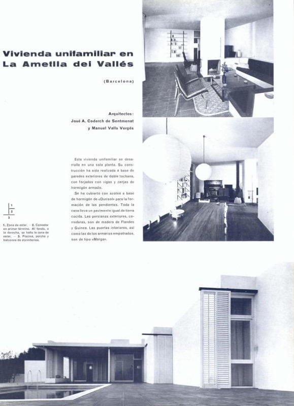 Figura 7. Una página de Cuadernos de Arquitectura, con una fotografía (abajo) de Oriol Maspons y Julio Ubiña de la casa Uriach, publicada en: <a href=